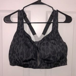 🌟Victoria Secret Dark Cheetah Knockout Sports Bra🌟